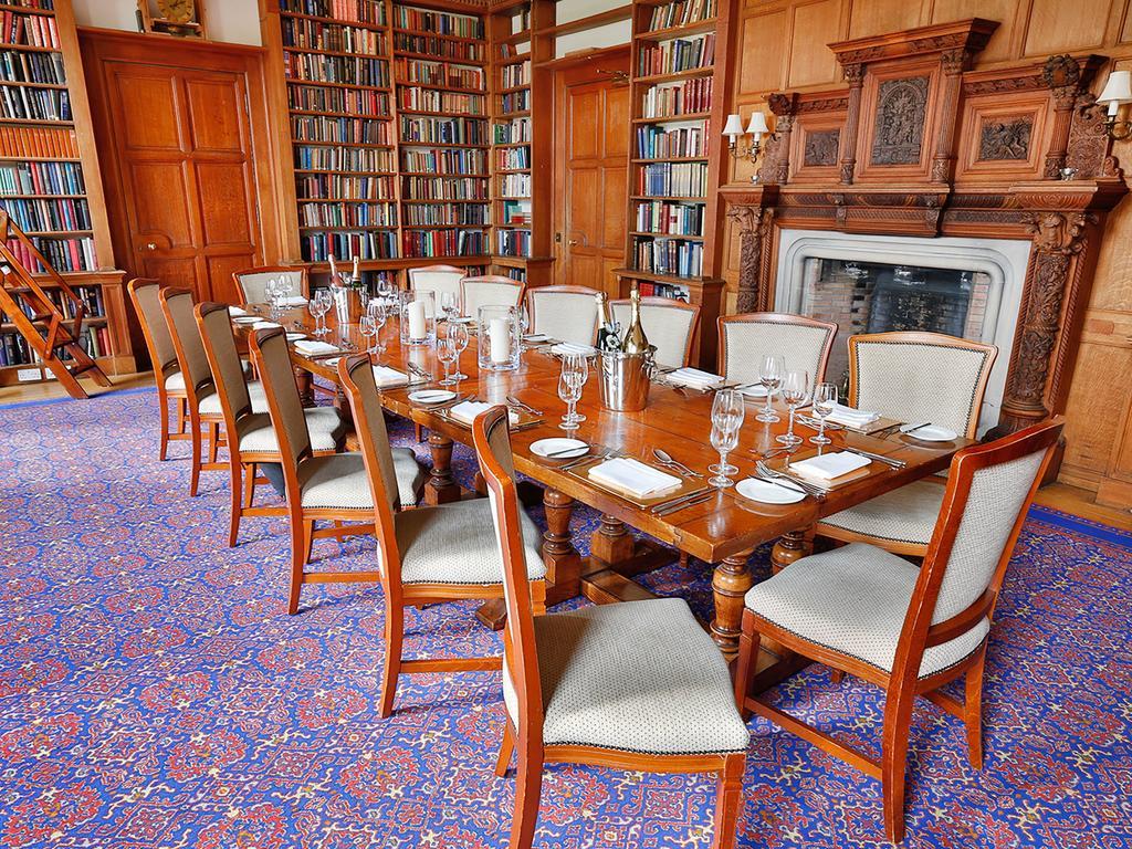 Carberry Tower Mansion House And Estate Guest House มัสเซิลบะระ ภายนอก รูปภาพ